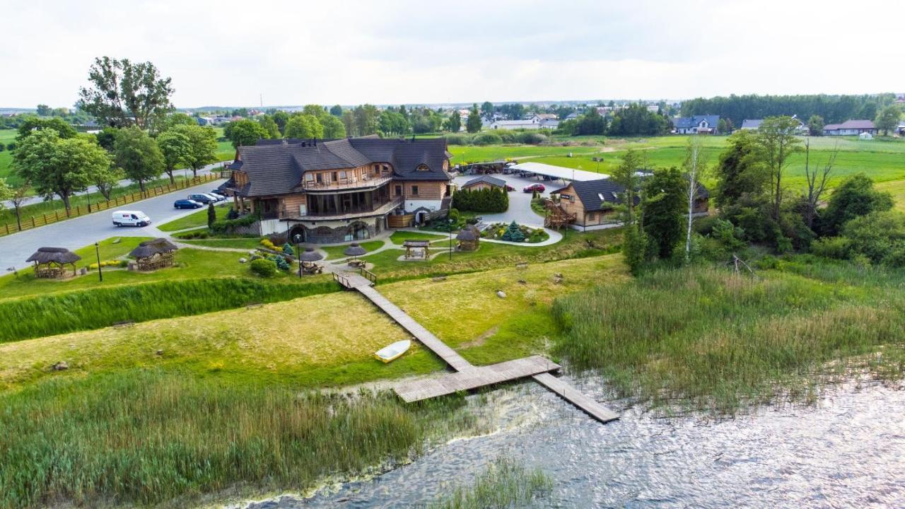 Labedz Hotel Karczma Iława Exterior foto